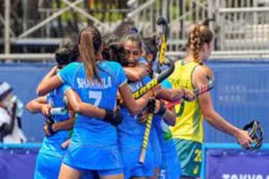 Tokyo Olympics 2020: మహిళలు కాంస్యం సాధిస్తారా?.. టోక్యోలో రేపటి భారత షెడ్యూల్ ఇదే!!