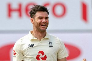 India vs England: అండర్సన్ అరుదైన ఘనత.. 70 ఏళ్లలో ఆ ఘనత సాధించిన తొలి బౌలర్‌గా రికార్డుల్లోకి!!