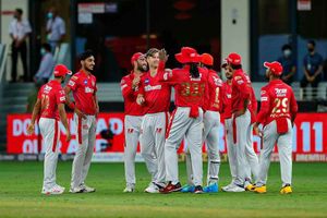 IPL 2021: మలిదశ లీగ్‌కు సరి కొత్తగా ముస్తాబవుతున్న ఫ్రాంచైజీలు!