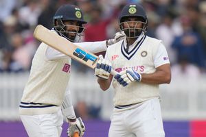 IND vs ENG: భారత 298/8 డిక్లేర్.. ఇంగ్లండ్ లక్ష్యం 272.. మొదలైన వికెట్ల పతనం!