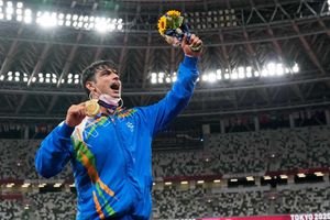 Tokyo Olympics 2020: వైరల్‌ వీడియో.. 13 ఏళ్ల తర్వాత ఒలింపిక్స్‌లో భారత జాతీయ గీతం!!