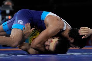 Tokyo 2020: భారత్ ఖాతాలో మరో రజతం.. ఫైనల్లో ఓడిన రవి దహియా!