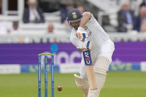 IND vs ENG: రోహిత్ శర్మ ఓపెనింగ్ చేశాకే.. టీమిండియా దశ తిరిగింది! విదేశీ గడపై భారత్ హవా నడుస్తోంది!!