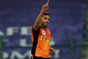 SRH vs PBKS: సన్‌రైజర్స్ కొంపముంచిన భువనేశ్వర్ కుమార్! ఆ ఓవర్ కట్టడి చేసుంటే..!