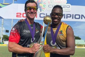 CPL 2021 Final: డ్వేన్ బ్రావో సరికొత్త రికార్డు.. టీ20ల్లో రెండో క్రికెటర్‌గా!!