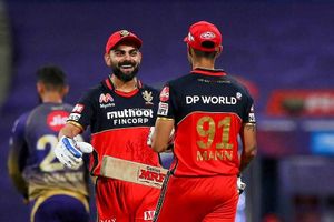 RCB vs CSK: ప్చ్.. కోహ్లీ, పడిక్కల్ చెలరేగినా.. చెన్నై ముందు సాధారణ లక్ష్యమే!