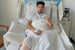 మోకాలి చికిత్స: మంచం పట్టిన నైట్ రైడర్స్ స్టార్ స్పిన్నర్: కనీసం 6 నెలలు క్రికెట్‌కు దూరం