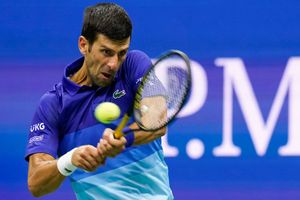 US Open 2021: రాకెట్ విర‌గ్గొట్టి నానా హంగామా చేసిన జోకొవిచ్‌ (వీడియో)!!