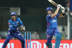 Delhi Capitals Playing 11: స్టీవ్ స్మిత్‌కు మళ్లీ నిరాశే.. రాజస్థాన్‌తో బరిలోకి దిగే ఢిల్లీ జట్టు ఇదే!