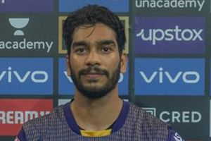 CSK vs KKR: టాస్ గెలిచి బ్యాటింగ్ ఎంచుకున్న కోల్‌కతా.. అయ్యర్‌ చెలరేగేనా! బ్రావో ఔట్!!