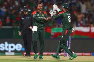 T20 World Cup 2021: వణికించిన ఒమన్.. గెలుపుతో ఊపిరి పీల్చుకున్న బంగ్లాదేశ్!