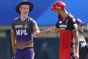 RCB vs KKR Dream11 Prediction: డ్రీమ్11 టీమ్..కెప్టెన్, వైస్ కెప్టెన్ టిప్స్! హెడ్ టు హెడ్ రికార్డ్స్ ఇవే!!