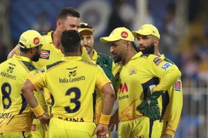 SRH vs CSK: సన్‌రైజర్స్‌ మ్యాచుకు ముందు చెన్నై బౌలర్లకు ధోనీ ఏం చెప్పాడో తెలుసా?