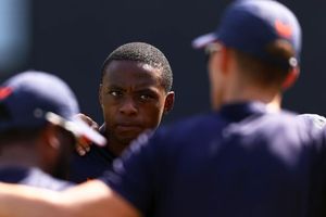 SA vs WI: టాస్ గెలిచి ఫీల్డింగ్ ఎంచుకున్న దక్షిణాఫ్రికా.. డికాక్ ఔట్! ఒక మార్పుతో బరిలోకి విండీస్!!