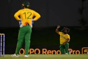 Quinton De Kock: మోకాలిపై కూర్చోనని మొండిపట్టు! మ్యాచ్‌కు 30 నిమిషాల ముందు కీలక నిర్ణయం! సర్వత్రా విమర్శలు!