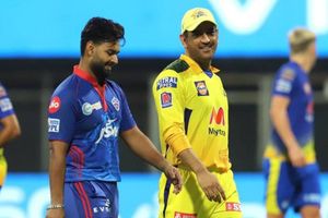 DC vs CSK: టాస్ గెలిచి ఫీల్డింగ్ ఎంచుకున్న ఢిల్లీ.. రిపాల్ పటేల్ అరంగేట్రం! మూడు మార్పులతో బరిలోకి చెన్నై!