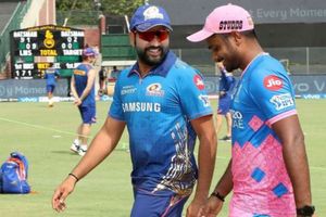 RR vs MI: టాస్ గెలిచి బౌలింగ్ ఎంచుకున్న ముంబై.. డికాక్, కృనాల్ ఔట్! రెండు మార్పులతో బరిలోకి రాజస్థాన్!!