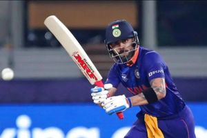 Virat Kohli: గవాస్కర్, సచిన్‌ కంటే కోహ్లీ బెటర్.. త్వరలోనే ఇంతకుముందులా రాణిస్తాడు: పాక్ మాజీ ప్లేయర్