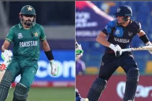 PAK vs NAM:బ్యాటింగ్ ఎంచుకున్న పాక్..రెండు మార్పులతో బరిలోకి న‌మీబియా!మరో విజయంపై కన్నేసిన బాబర్!