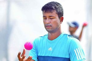 రోహిత్ శర్మ హిట్‌మ్యాన్‌గా అవతరించడానికి కారణం..అతనొక్కడే: ప్రజ్ఞాన్ ఓఝా సంచలనం