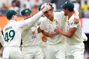 Ashes 2021: గర్జించిన ‘లయన్’.. ఆస్ట్రేలియా శుభారంభం.. చిత్తుగా ఓడిన ఇంగ్లండ్!