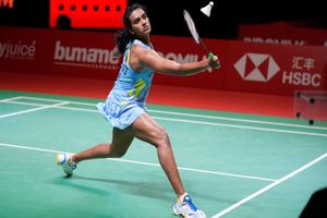 BWF World Championships: రెండో టైటిలే సింధు టార్గెట్.. బరిలో శ్రీకాంత్, ప్రణీత్