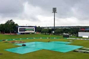 IND vs SA: రెండో రోజు దేవుడికే.. వర్షంతో బంతి పడకుండానే రద్దయిన ఆట!