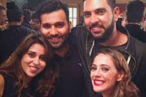 తన చెల్లివైపు చూస్తే పగిలిపోద్దంటూ రోహిత్ శర్మకు యువరాజ్ సింగ్ వార్నింగ్..! ఎప్పుడంటే..?