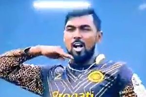 BPL 2022‌: పుష్ఫ మేనియా.. వికెట్ తీసి ‘నీ అవ్వ తగ్గేదేలే’అన్న బంగ్లా బౌలర్! (వీడియో)