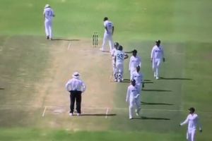 IND vs SA: మీ అరుపులకు గుండె పోటు వచ్చేలా ఉందయ్యా.. టీమిండియా ఆటగాళ్లపై అంపైర్ అసహనం (వీడియో)