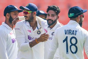 నువ్వు ఎప్ప‌టికీ నా కెప్టెన్‌ కింగ్ కోహ్లీవే.. సిరాజ్ భావోద్వేగ పోస్ట్‌