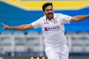 IND vs SA: శార్దూల్ ఠాకూర్ కెరీర్ బెస్ట్ పెర్ఫామెన్స్.. దిగ్గజాల జాబితాలోకి గ్రాండ్ ఎంట్రీ!