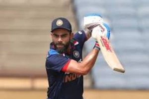 ‘బిడ్డా.. ఇది నీకోసమే’.. హాఫ్ సెంచరీని వామికకు డెడికేట్ చేసిన కోహ్లీ(వీడియో)