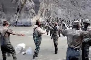 భారత సైనికుల చావుకు కారణమైనోడు టార్చ్ బేరరా? ఒలింపిక్స్ ప్రసారాలు బంద్​