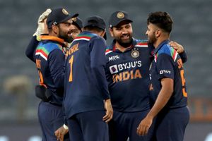 India Playing XI: మయాంక్ డౌట్.. దీపక్‌ హుడాకు చాన్స్! వెస్టిండీస్‌తో తొలి వన్డేలో బరిలోకి దిగే భారత జట్టు ఇదే!