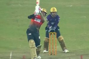 Sunil Narine: కేకేఆర్ ఆల్‌రౌండర్ విధ్వంసం.. 13 బంతుల్లోనే హాఫ్ సెంచరీ!