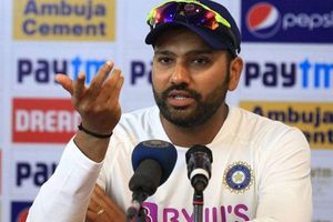 అందుకే శ్రేయస్ అయ్యర్‌ను ఆడించలేదు: రోహిత్ శర్మ