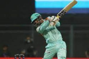 LSG vs GT: ఆదుకున్న దీపక్ హుడా.. అరంగేట్రంలోని అదరగొట్టిన ఆయూష్.. గుజరాత్ ముందు ఫైటింగ్ టార్గెట్!