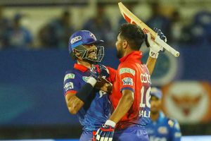 MI vs DC: ముంబైని వ‌ద‌ల‌ని ద‌రిద్రం.. సంచ‌ల‌న ఆట‌తో ఢిల్లీని గెలిపించిన ల‌లిత్, అక్ష‌ర్ పటేల్‌