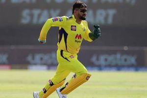 MS Dhoni డబుల్ సెంచరీ.. తొలి భారత క్రికెటర్‌గా అరుదైన ఘనత!