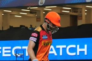 SRH vs RR: థర్డ్ అంపైర్ ఘోర తప్పిదం.. కేన్ మామ బలి! మండిపడుతున్న ఫ్యాన్స్