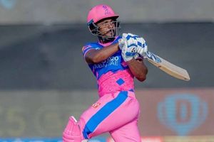 SRH vs RR: సంజూ, హెట్‌మైర్ విధ్వంసం.. సన్‌రైజర్స్ ముందు కొండంత లక్ష్యం!