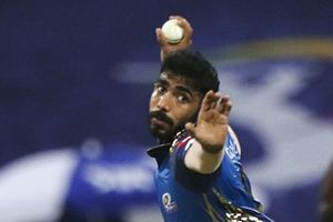 IPL 2022: జస్‌ప్రీత్ బుమ్రాకు మందలింపు.. నితీష్ రాణాకు జరిమానా! ఎందుకంటే?