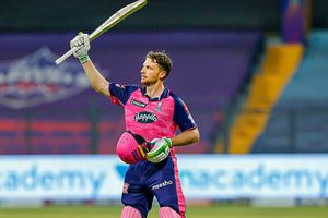 జోస్ ది బాస్.. రికార్డుల పరంపర