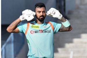 రాహుల్ వయస్సుకు మించి పరిణతి కలిగి ఉంటాడు.. అతని టెక్నిక్‌ అసాధారణం