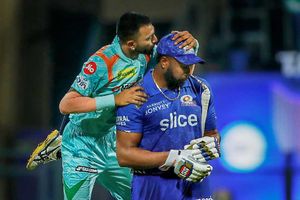 కృనాల్ పాండ్యా బాగా ఓవర్ చేశాడు.. పొలార్డ్ రియాక్ట్ అయితే పరిస్థితి వేరేలా ఉండేది