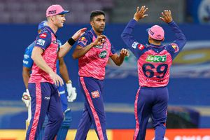 అందుకే అశ్విన్ రిటైర్డ్ ఔటయ్యాడు : సంజూ శాంసన్