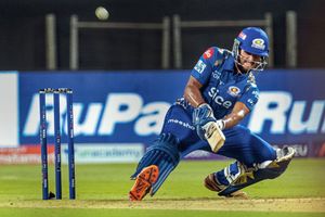 KKR vs MI: దేవుడా! ఆ సిక్సేంటి తిల‌క్ వ‌ర్మ‌.. తెలుగోడి దెబ్బ‌కు క‌మిన్స్‌కు మైండు బ్లాక్‌