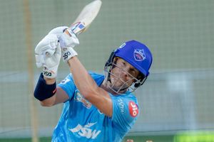 SRH vs Warner: ప్రతీకారంతో రగిలిపోతున్నాడు.. సన్‌రైజర్స్ బౌలర్లు బీ కేర్‌ఫుల్..!