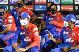 ఢిల్లీ జట్టులో కరోనా కలకలం.. మళ్లీ ఐసోలేషన్లో టీం, నేడు సీఎస్కే మ్యాచ్‌పై డైలామా?